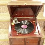 846 1490 GRAMOPHONE